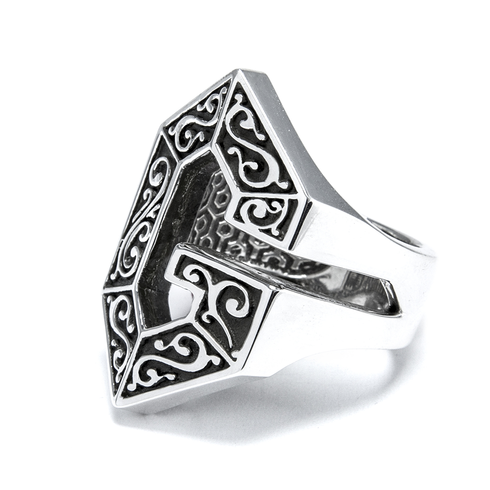 G ring in sterling silver, alternate view | Ether Eleven